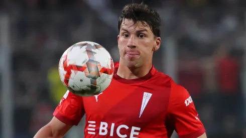 Tapia podría estar viviendo sus últimos días en Los Cruzados.