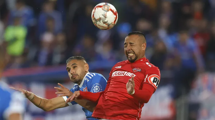 Ñublense cerca de reforzarse con jugador de Universidad de Chile.