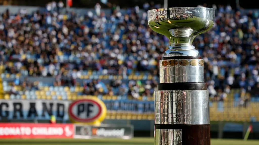 La Supercopa espera por sede oficial. Por el momento, Colo Colo y Universidad de Chile no tienen estadio para disputar la definición.