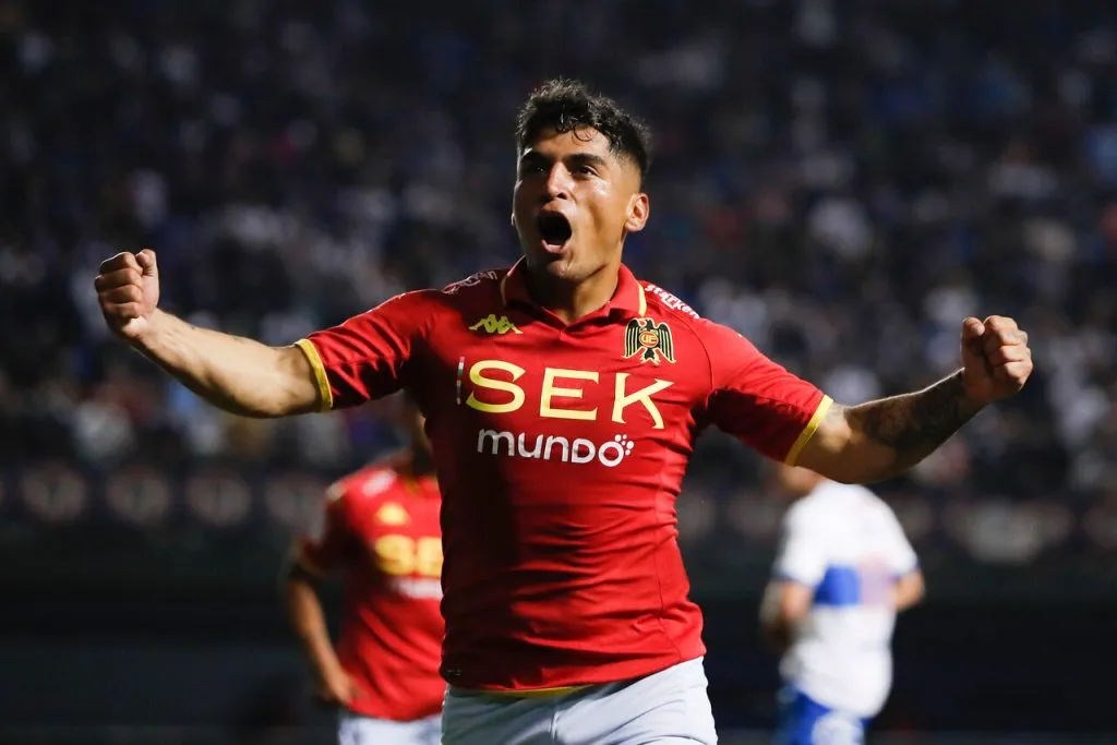 El Bichi se la juega por Uribe. | Foto: Photosport