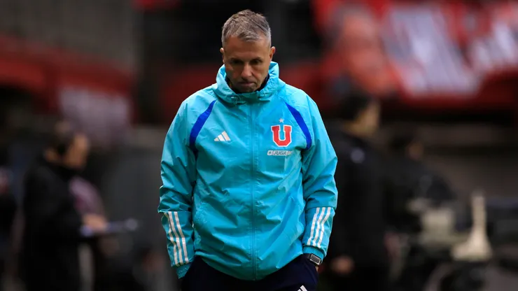 Gustavo Álvarez sigue esperando por este juvenil de Universidad de Chile.