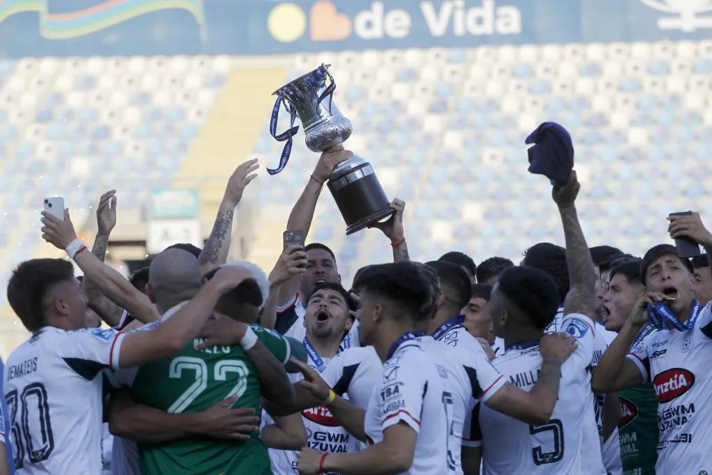 La Segunda División fue aprobada con formato Sub 23 para el 2025. (Foto: Jorge Loyola/Photosport)