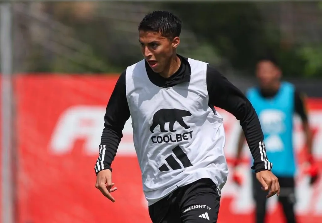 Jonathan Villagra se quiere consolidar en Colo Colo este 2025.