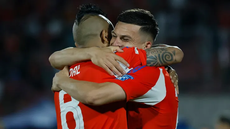 Arturo Vidal asegura que Lucas Cepeda debe ir a Europa no a Brasil ni Argentina. (Foto: Photosport)