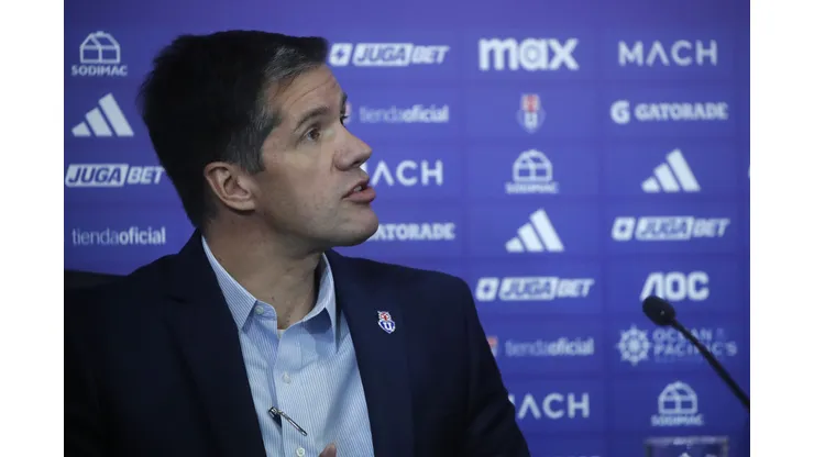 Cristián Caamaño reveló potente decisión de Michael Clark en Universidad de Chile.