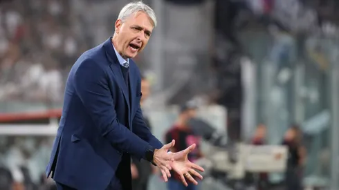 El entrenador de la Universidad Católica recibiría un duro golpe de mercado