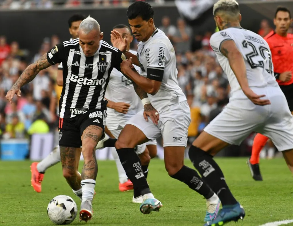 Vargas dejó Atlético Mineiro. | Foto: Photosport