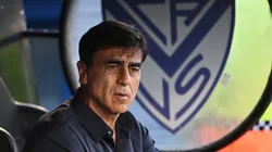 Quinteros fue despedido con insultos por los hinchas de Vélez.