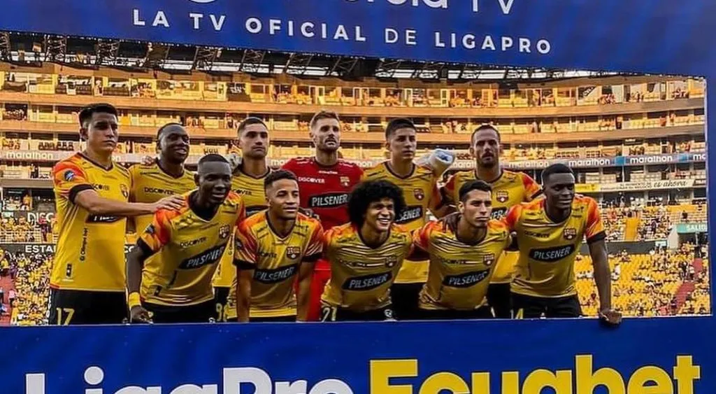 Edu Vargas fue ofrecido al Barcelona de Guayaquil (Instagram)