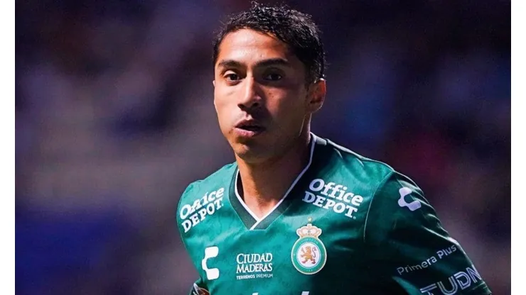Eduardo Berizzo confirma que Luciano Cabral no continuará en León
