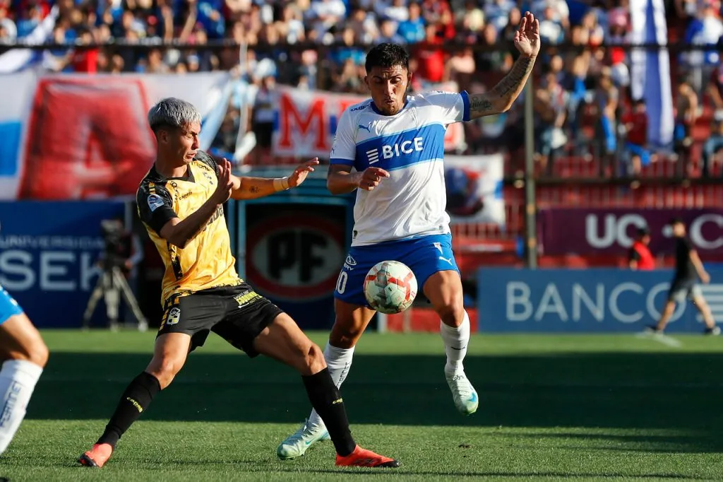 Pinares podría no seguir en la UC | Foto: Photosport