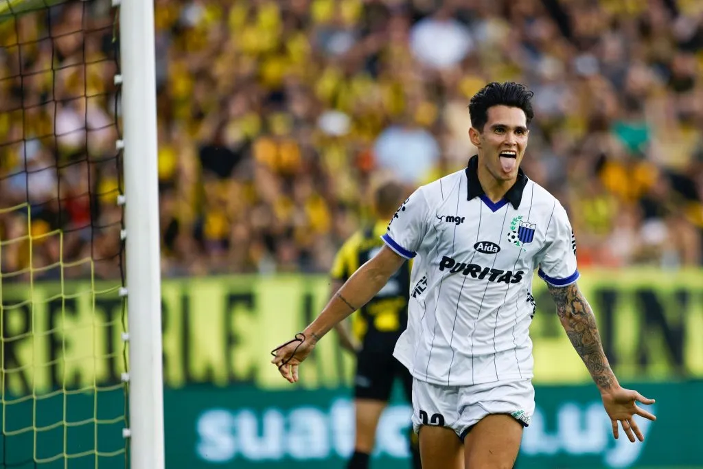 Bentancourt también vistió la camiseta de Liverpool de Uruguay, donde fue campeón y goleador | FOTO: Ernesto Ryan/Getty Images
