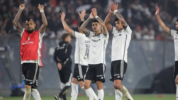 Los hinchas de Colo Clo enfurecidos con los grandes nombres del equipo