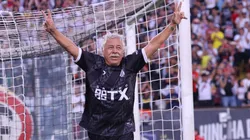 Caszely sacó el habla por el desaire del plantel albo.