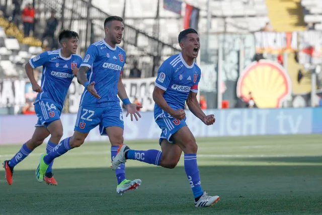 Poblete celebrando su gol en Macul. El más gritado para los hinchas (Photosport)