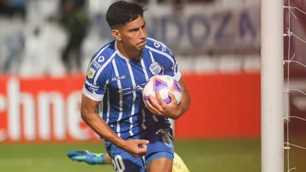 Salomón Rodríguez toma fuerza en Colo Colo. | Foto: Archivo
