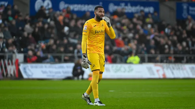 Lawrence Vigouroux, arquero chileno de Swansea que tendrá actividad el 1 de enero de 2025, durante el partido del Boxing Day.