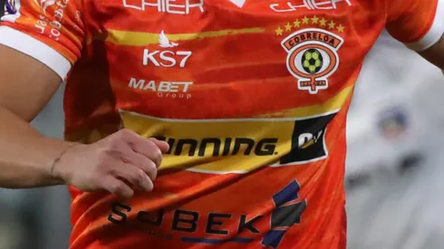 Cobreloa encamina fichaje de futbolista con pasado en la Roja Sub-20. (Foto: Photosport)