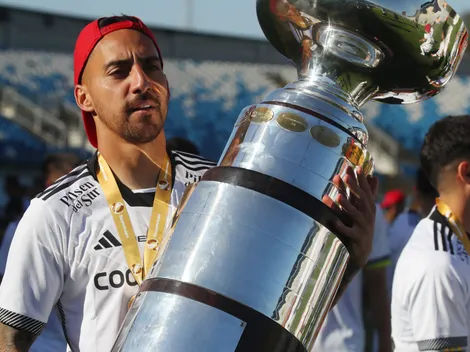 Javier Correa saca pecho por Colo Colo en Argentina