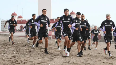 Colo Colo tiene nueva indumentaria para este 2025. (Foto: @ColoColo)