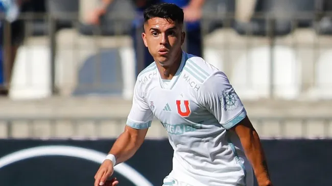 Julián Alfaro sumó sus primeros minutos en Universidad de Chile.