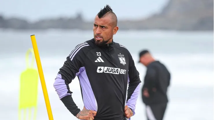 El King opina del mercado de fichajes de Colo Colo. (Foto: @colocolooficial)