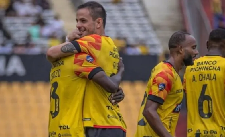 Universidad de Chile quiere a Octavio Rivero. No obstante, el jugador está en pie de guerra con su actual club.