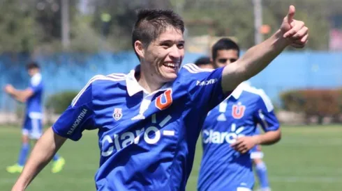 El atacante nacional explicó la razón por la que no pudo debutar en la U