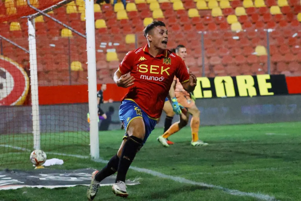 Bastián Yáñez fue ofrecido a Colo Colo. Es jugador libre tras dejar Unión Española.