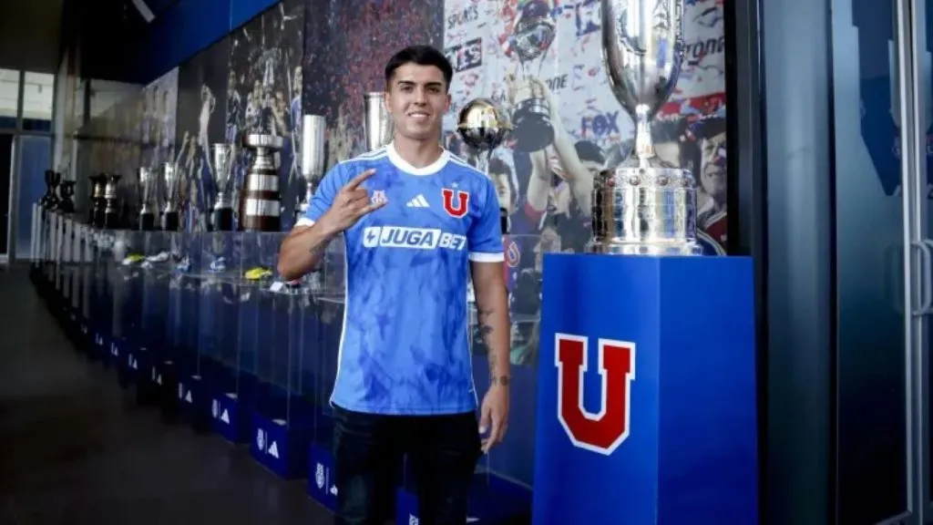 La presentación oficial de un refuerzo del “Romántico Viajero” (U de Chile redes)