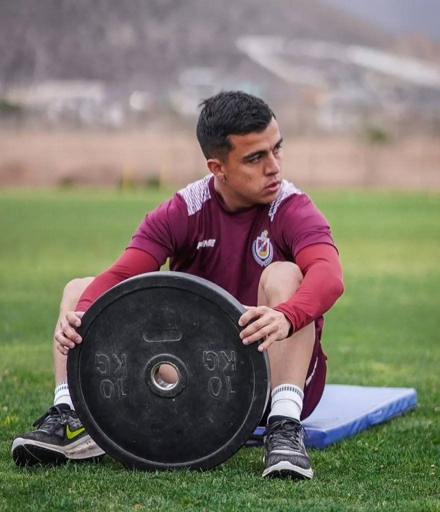 El delantero tendrá su revancha en un equipo ascendido (La Serena redes)