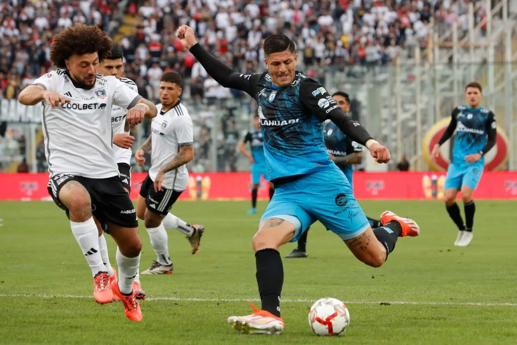 Aseguran que Falcón tiene demorada la llegada de Salomón Rodríguez. | Foto: Photosport