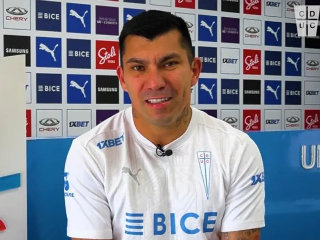 Gary Medel volverá a vestir la camiseta de la Franja Cruzada | FOTO: Captura