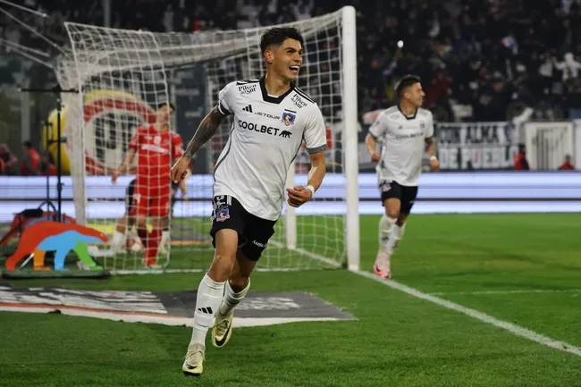 Erick Wiemberg es un jugador importante para Colo Colo. (Foto: Photosport)