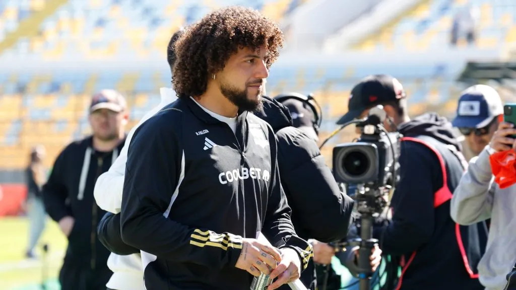 Ya nadie quiere saber más de Maxi Falcón en Colo Colo Foto: Photosport)