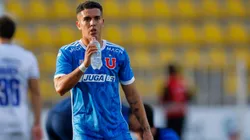 Histórico de la U le presta el ropero entero a Julián Alfaro