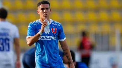 Histórico de la U le presta el ropero entero a Julián Alfaro