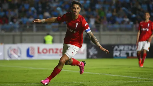 Fernando Zampedri, goleador cruzado, enfrentará a su ex equipo, Atlético Tucumán.