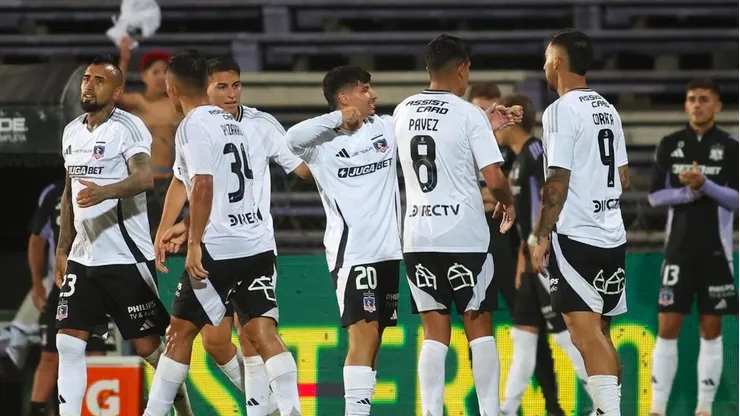 Alexander Oroz anotó el 1-0 para Colo Colo ante Huracán. (Foto: @colocolooficial)