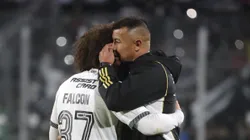 Jorge Almirón ratifica que buscarán otro central en Colo Colo tras la partida de Maxi Falcón (Foto: Jonnathan Oyarzun/Photosport)