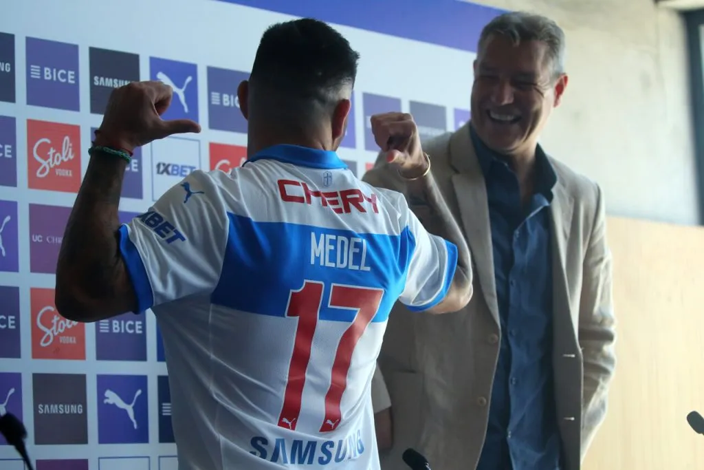 Medel volverá a portar la 17 | Foto: Photosport