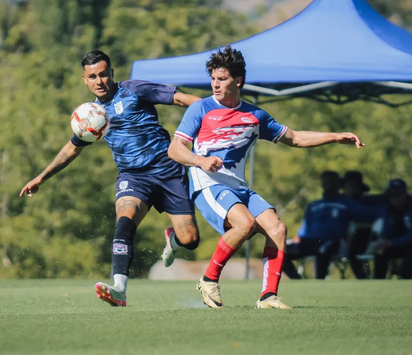 Simón Contreras jugando en el empate del SIFUP ante los Potros | FOTO: Deportes Melipilla