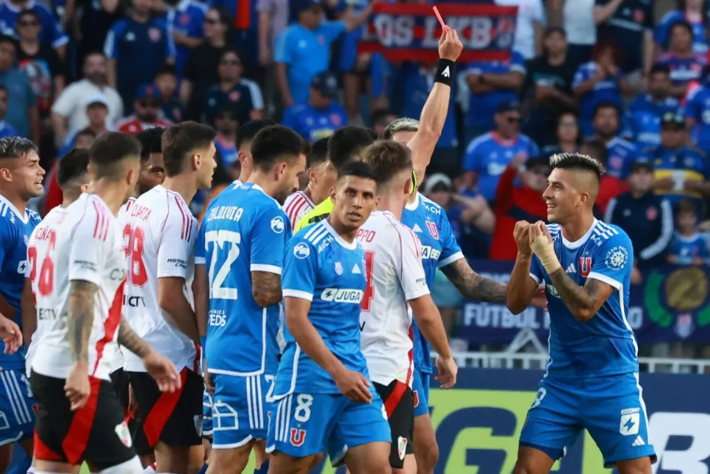 Universidad de Chile se inclinó ante River Plate en el Ester Roa