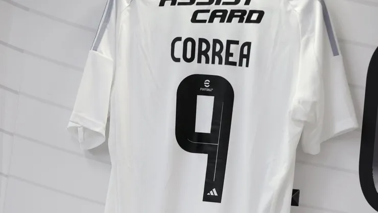 Colo Colo tiene lista la formación para enfrentar a Racing. (Foto: @ColoColo)