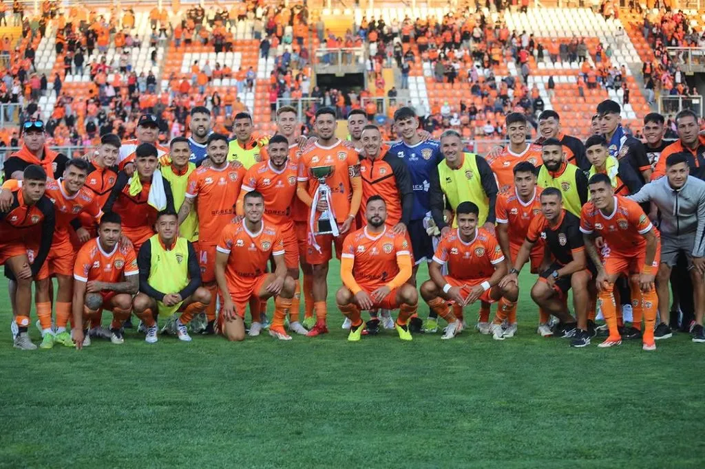 Cobreloa alcanzó una victoria en su debut. Fue 2-1 ante Deportes Antofagasta.