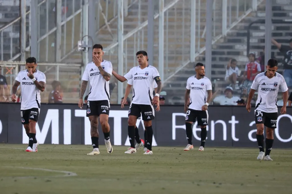 Colo Colo sufrió un duro golpe ante toda su gente | Foto: Photosport