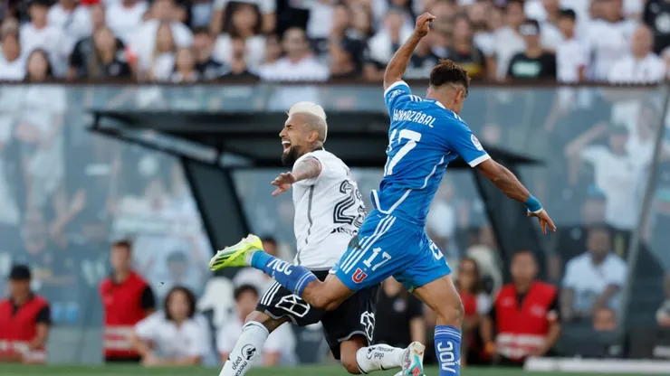 Histórico relator azul denuncia ayuda a Colo Colo: "Pueden sacar ventajas"