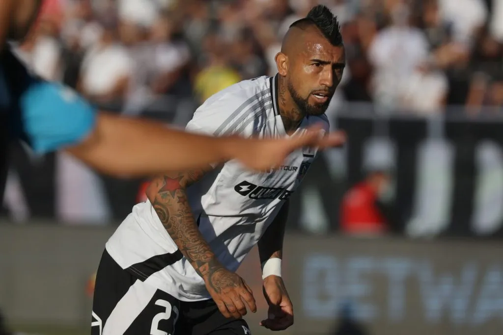 Indignado Vidal tras la suspensión de la Supercopa | Foto: Photosport