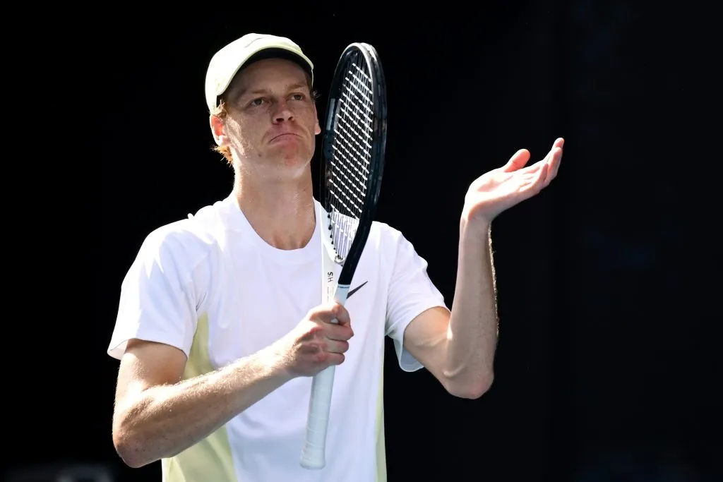 Jannik Sinner consiguió el Australian Open 2024 y este 2025 busca repetir la consagración. (Foto: Getty)