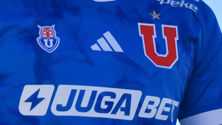Universidad de Chile revela su nueva camiseta. (Foto: Photosport)